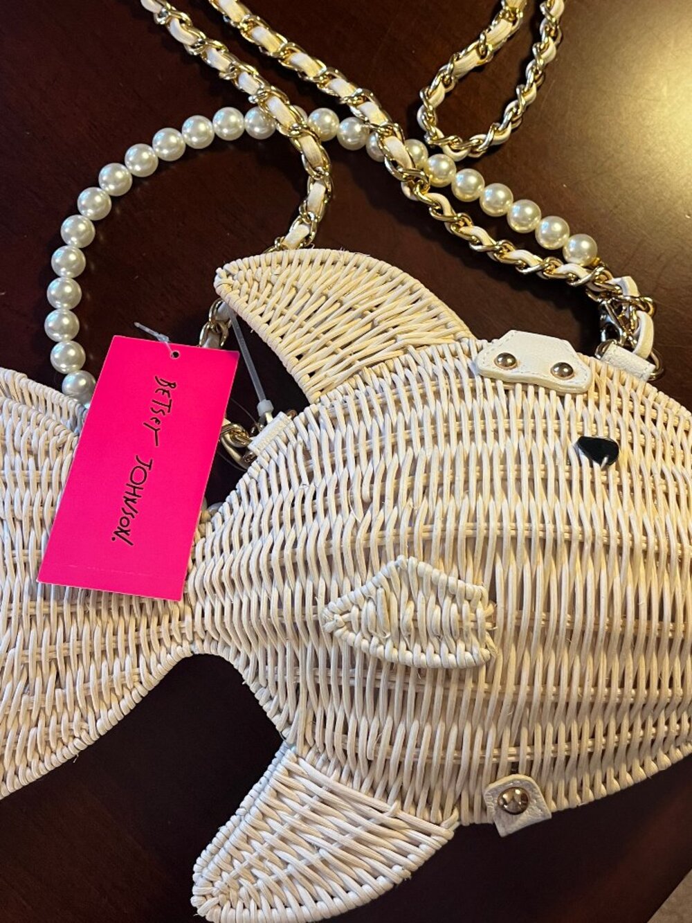 NWT Betsey Johnson Gone Fishin Wicker Crossbody Pearl Bag - Picture 3 of 14